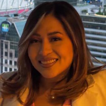 Brenda Valdez Bachelor of Commerce en UCW